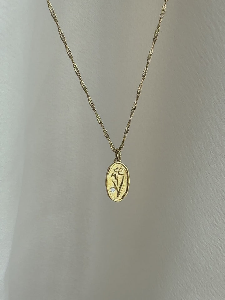 Elisajewels March Daffodil Birthday Flower Pendant Necklace