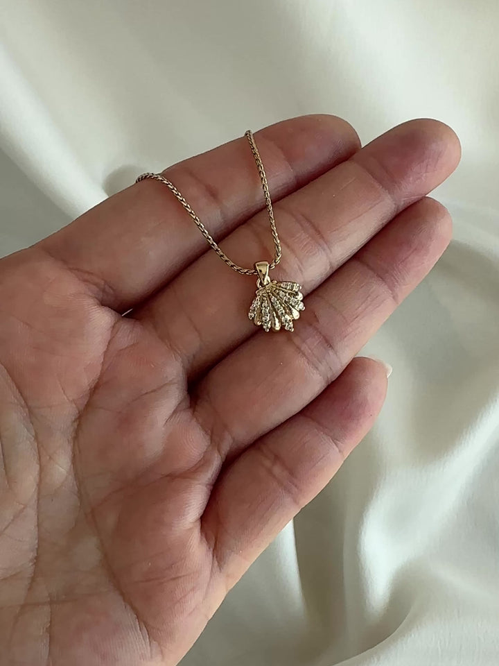 Elisajewels Marella Shell Pendant